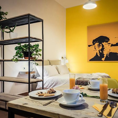 Palazzo Marigliano - Serviced Apartments Nápoles Quarto foto