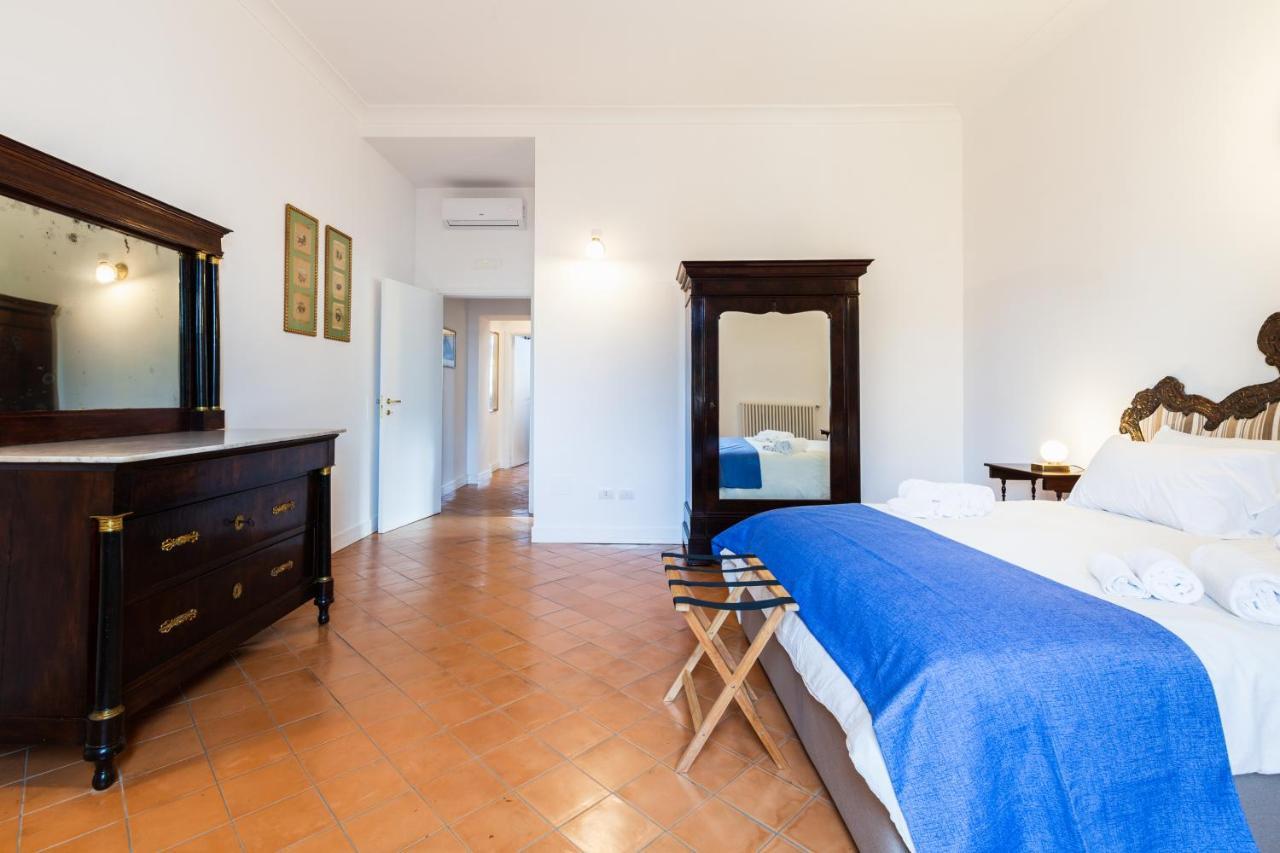 Palazzo Marigliano - Serviced Apartments Nápoles Exterior foto